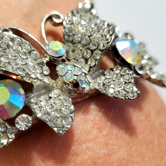 Butterfly Bracelet - Picture 6 of 6